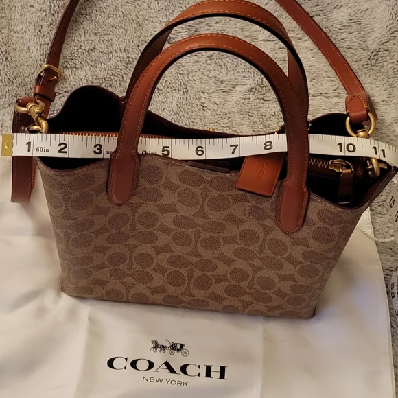 COACH Crossbody bag Purse new very good condition